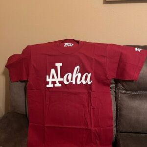 Brand new Men’s Red LA Aloha Graphic T-Shirt size L